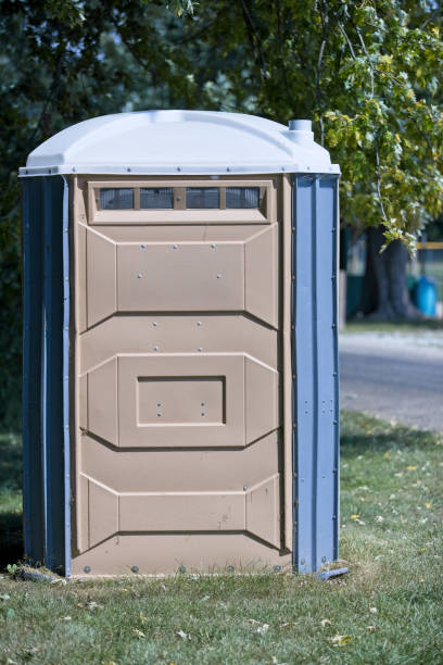Affordable portable toilet rental in Myrtle Point, OR